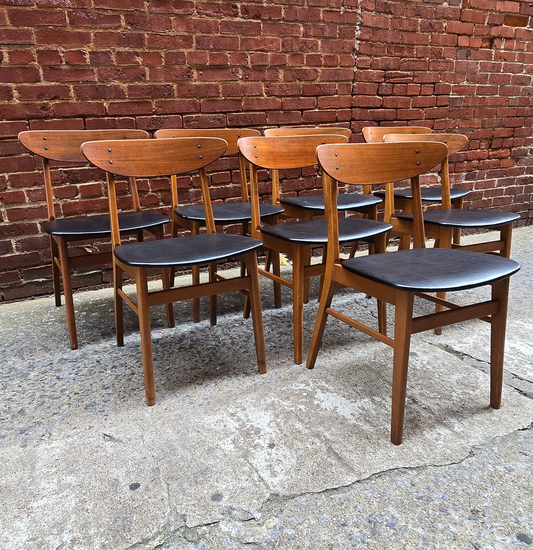 Set of 8 Danish Modern Dining Chairs