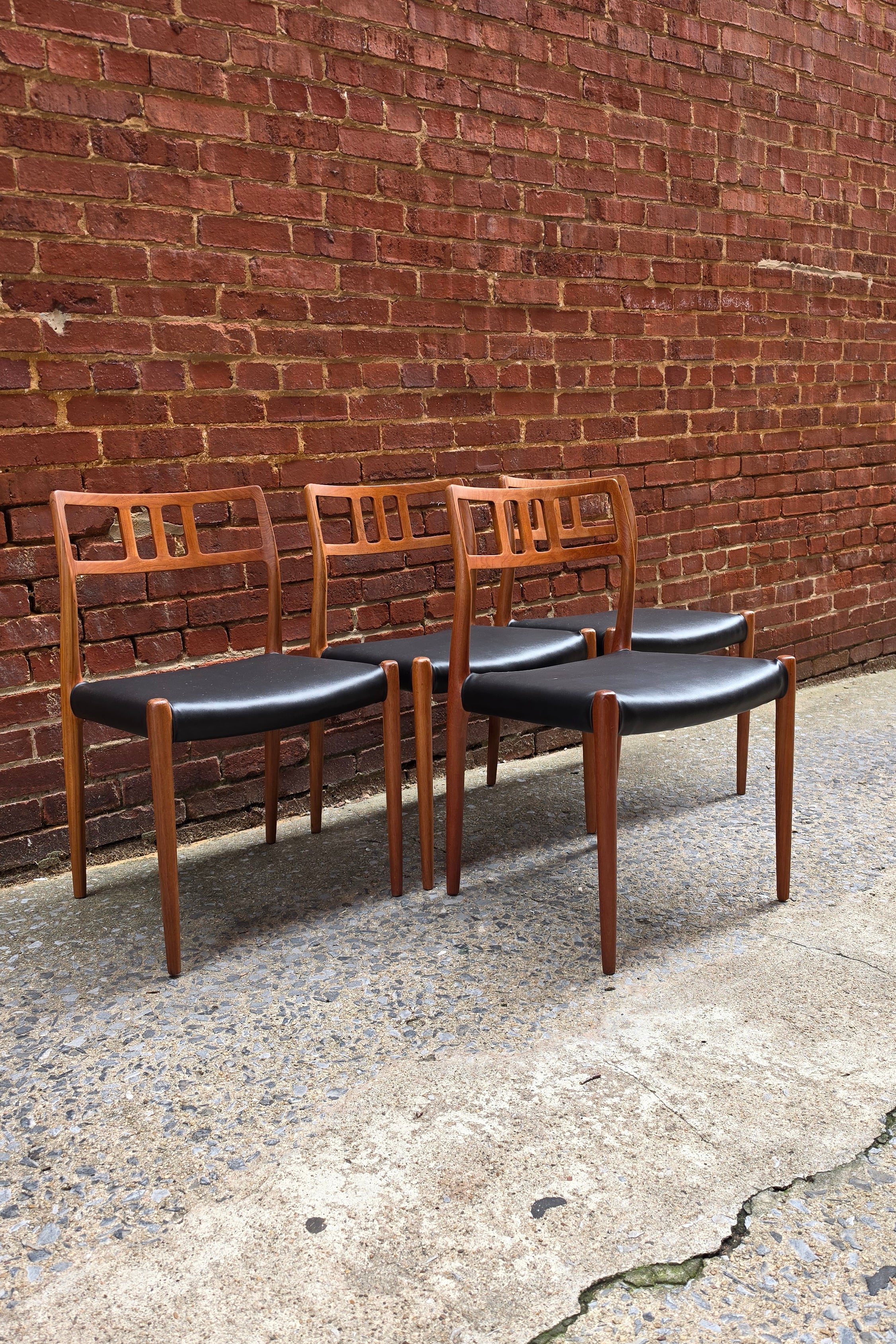 Set of Moller 79 Dining Chairs