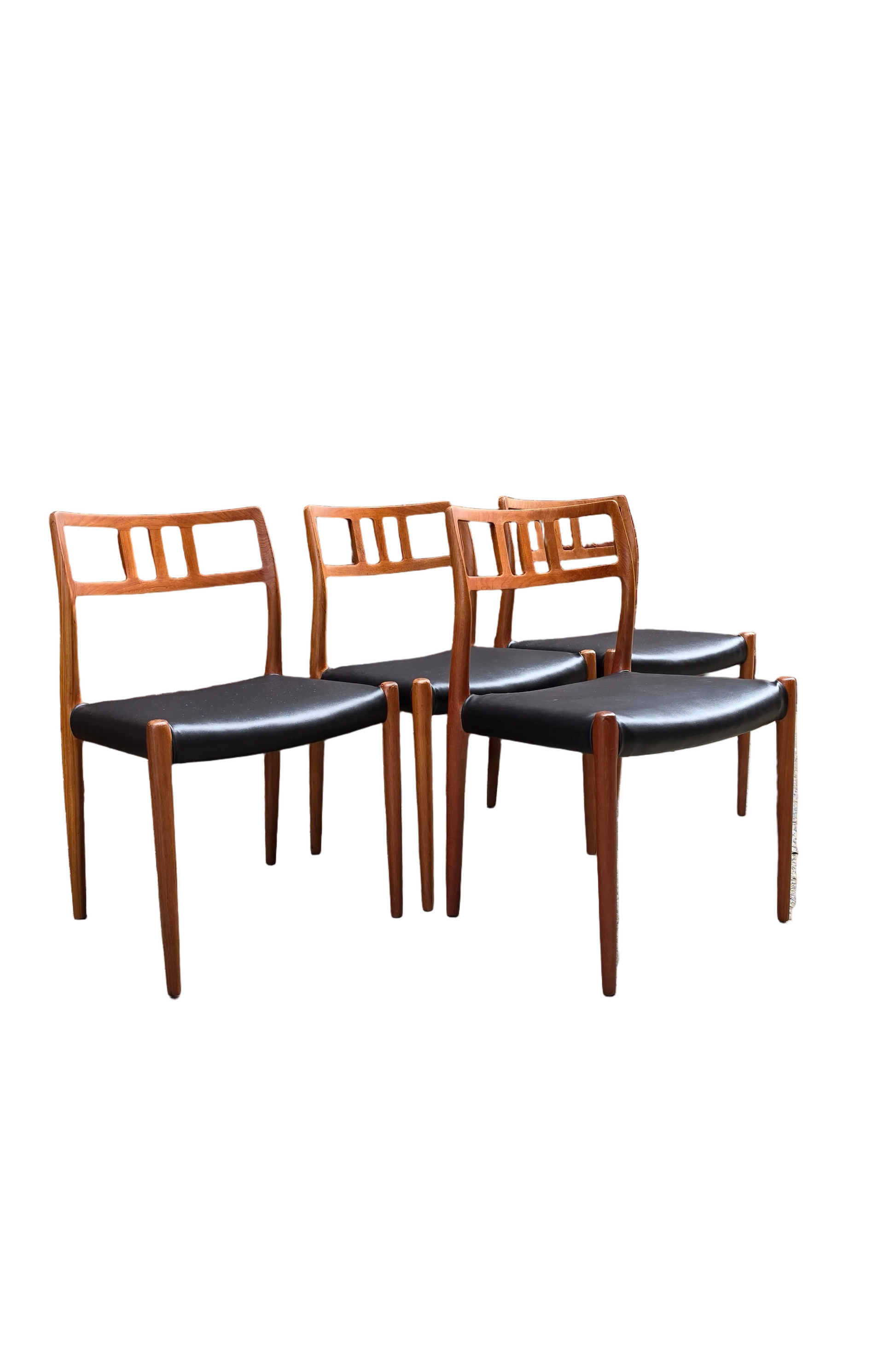 Set of Moller 79 Dining Chairs