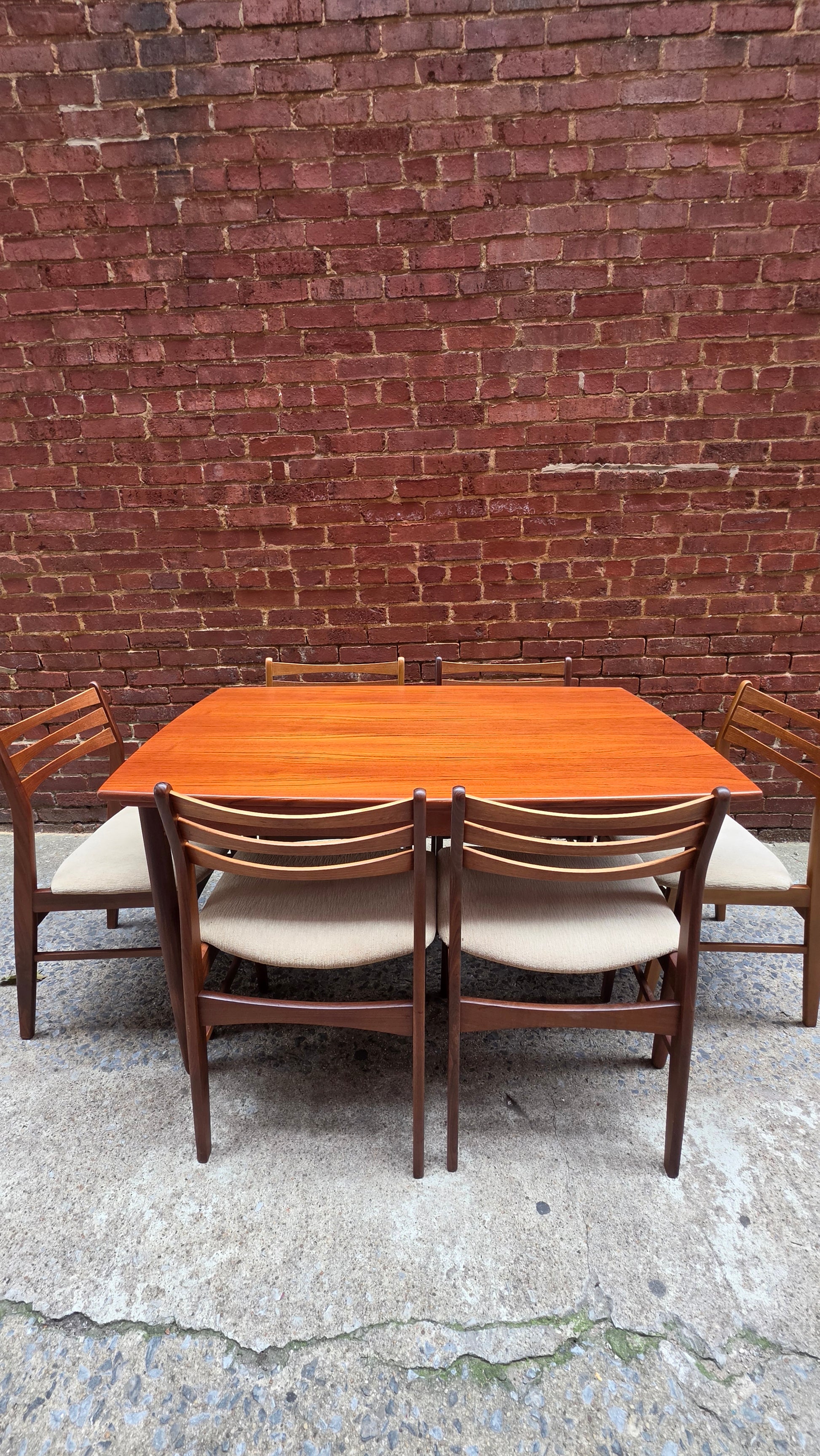 Danish Teak Expandable Table JA008