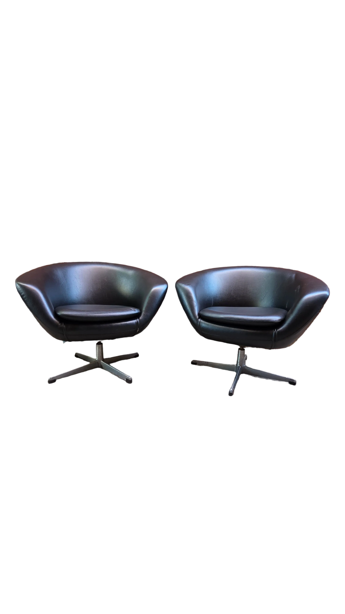 Overman Pod Chair Set