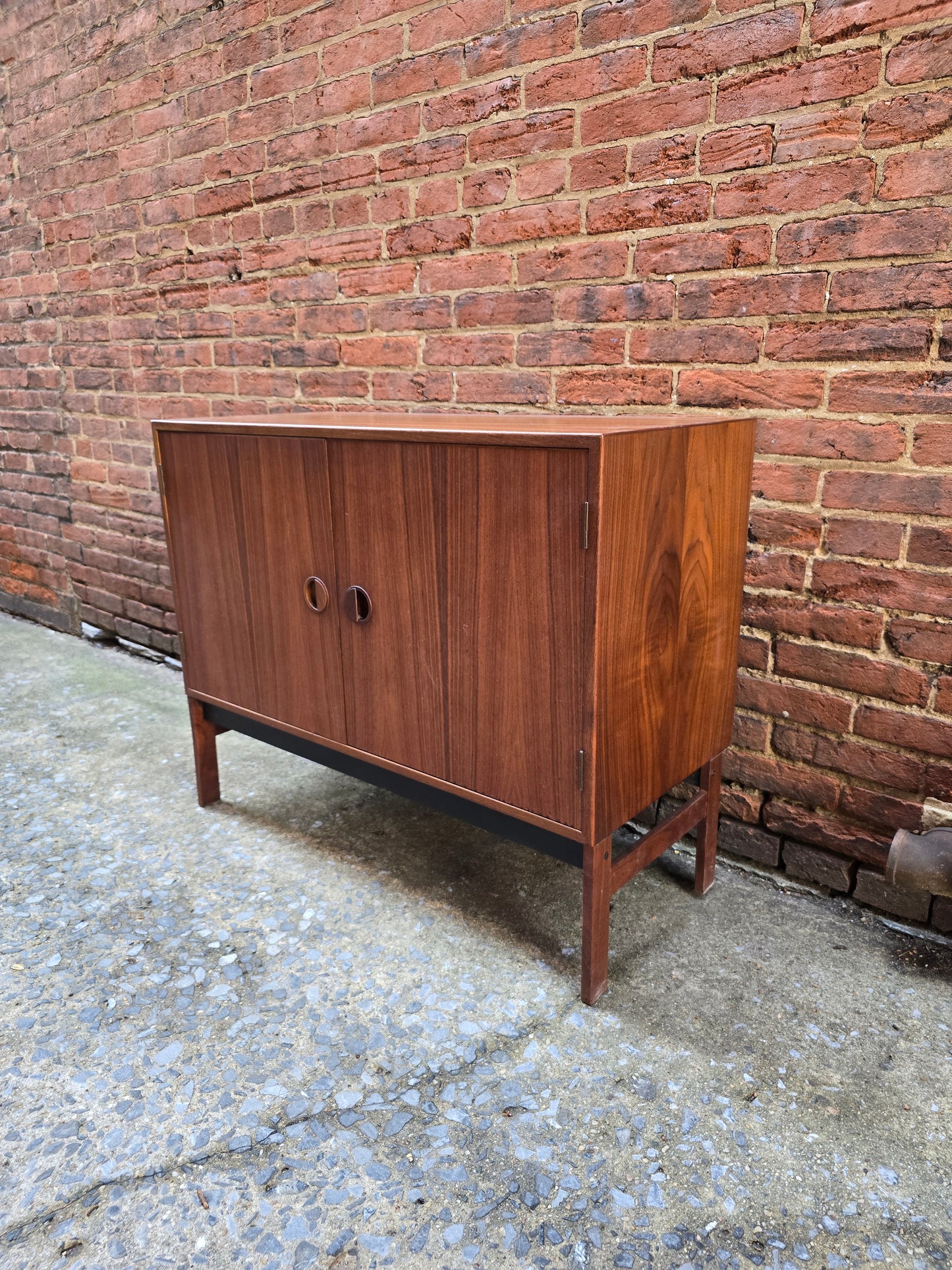 Petite Danish Teak Credenza 0426005