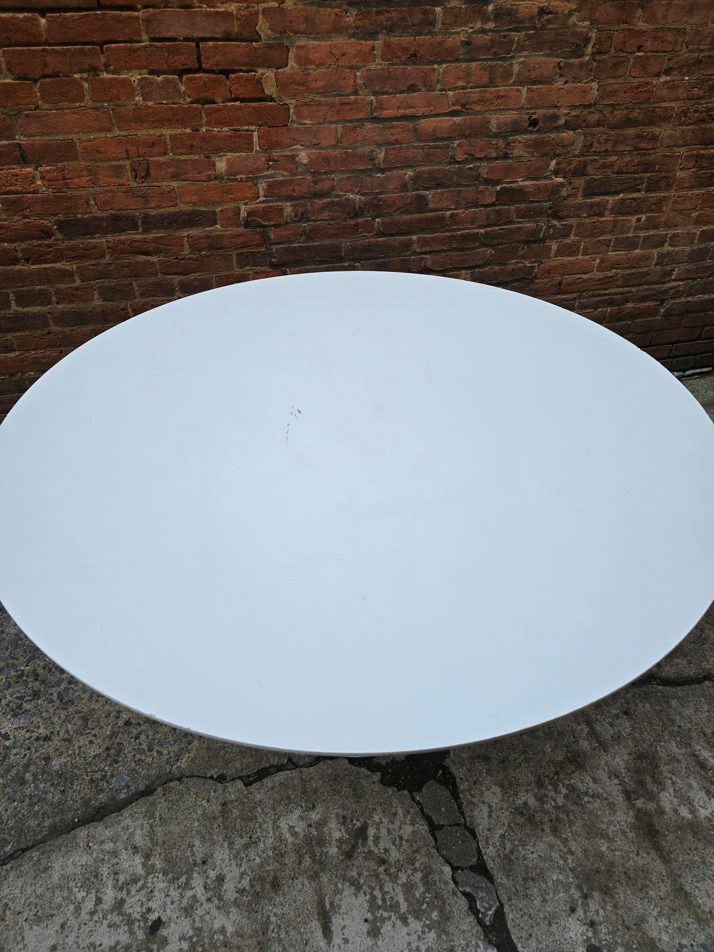 Vintage Tulip Table
