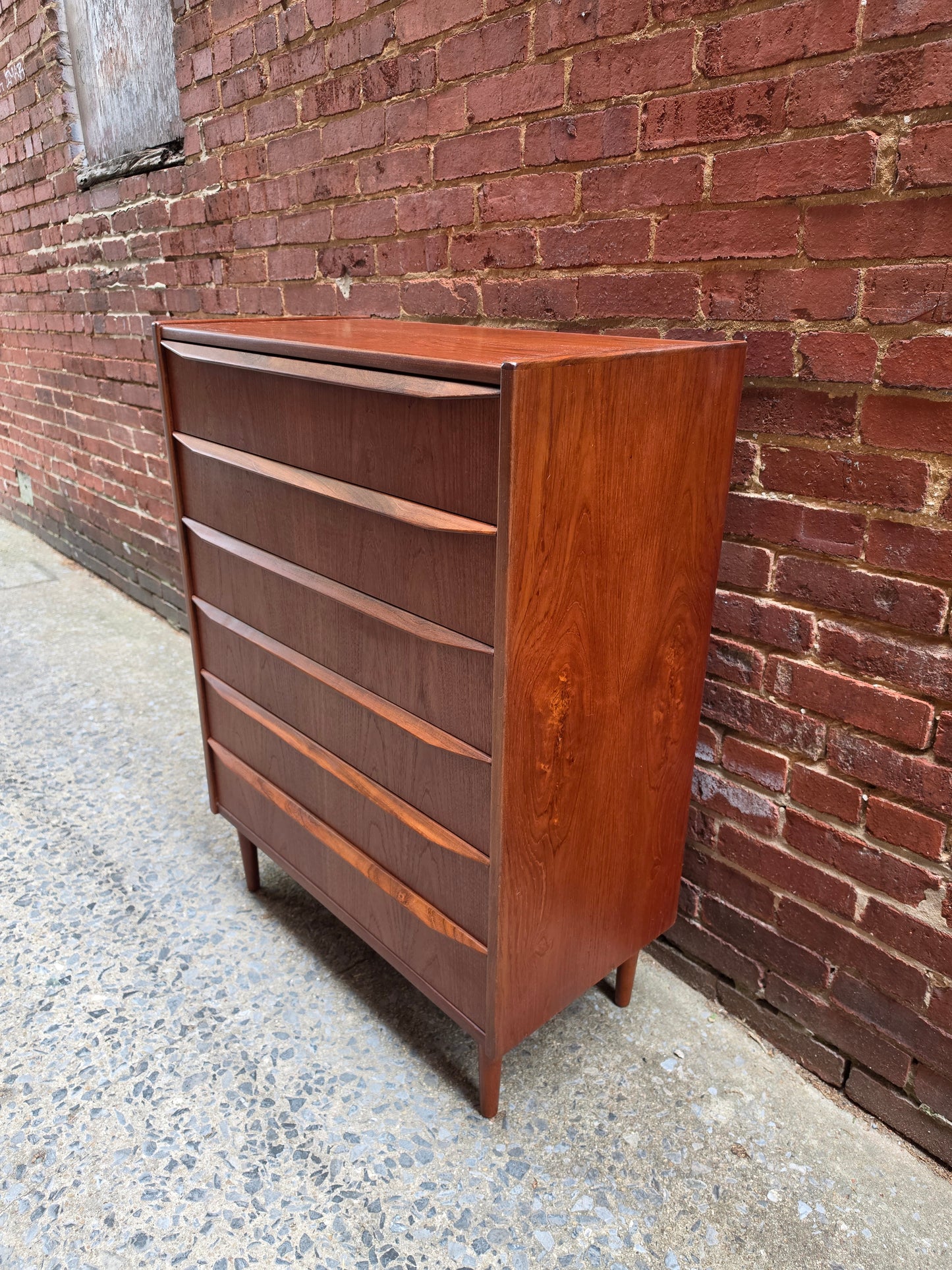 0526005 Danish Teak Six-Drawer Chest