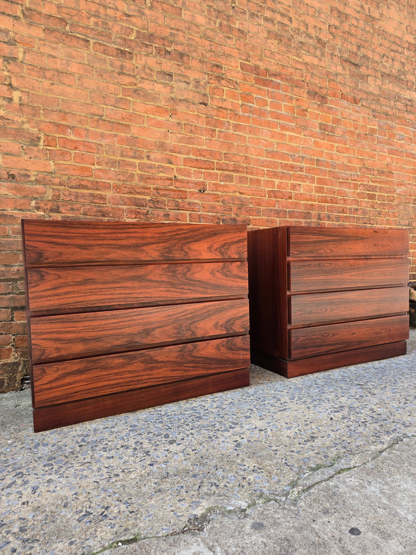 Rosewood 4-Drawer Chest