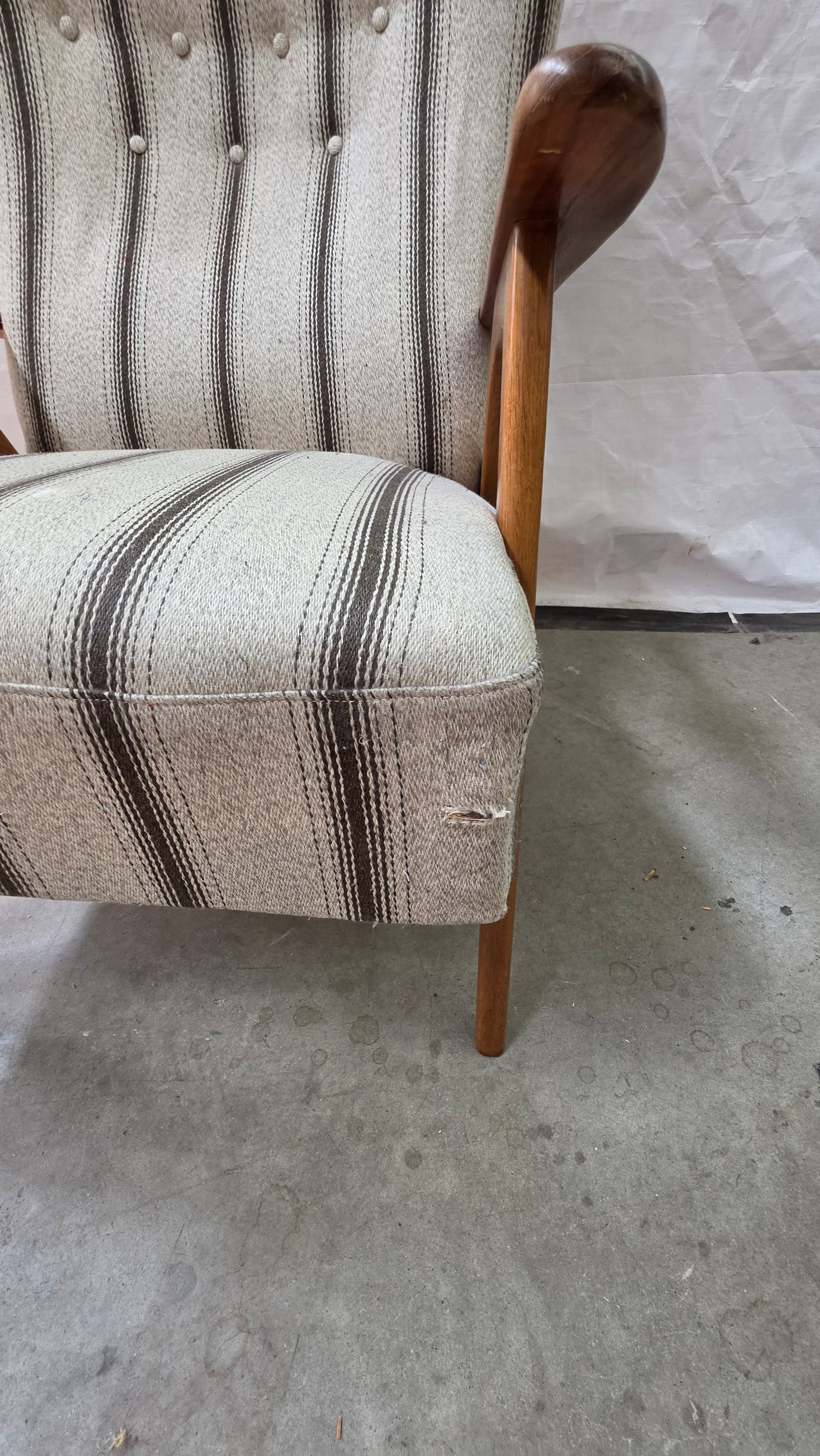 Tall Lounge Chair