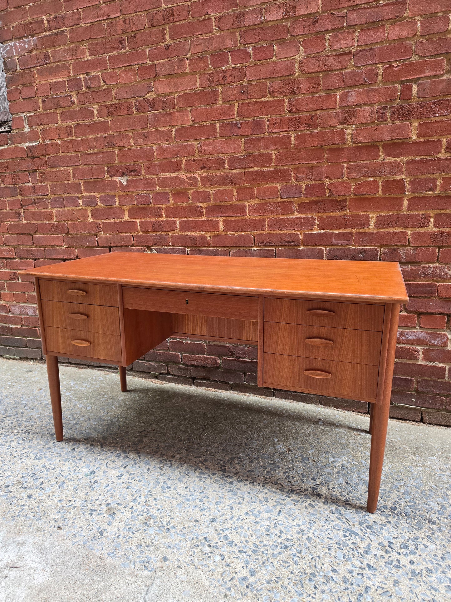 Danish Teak Desk 0526005