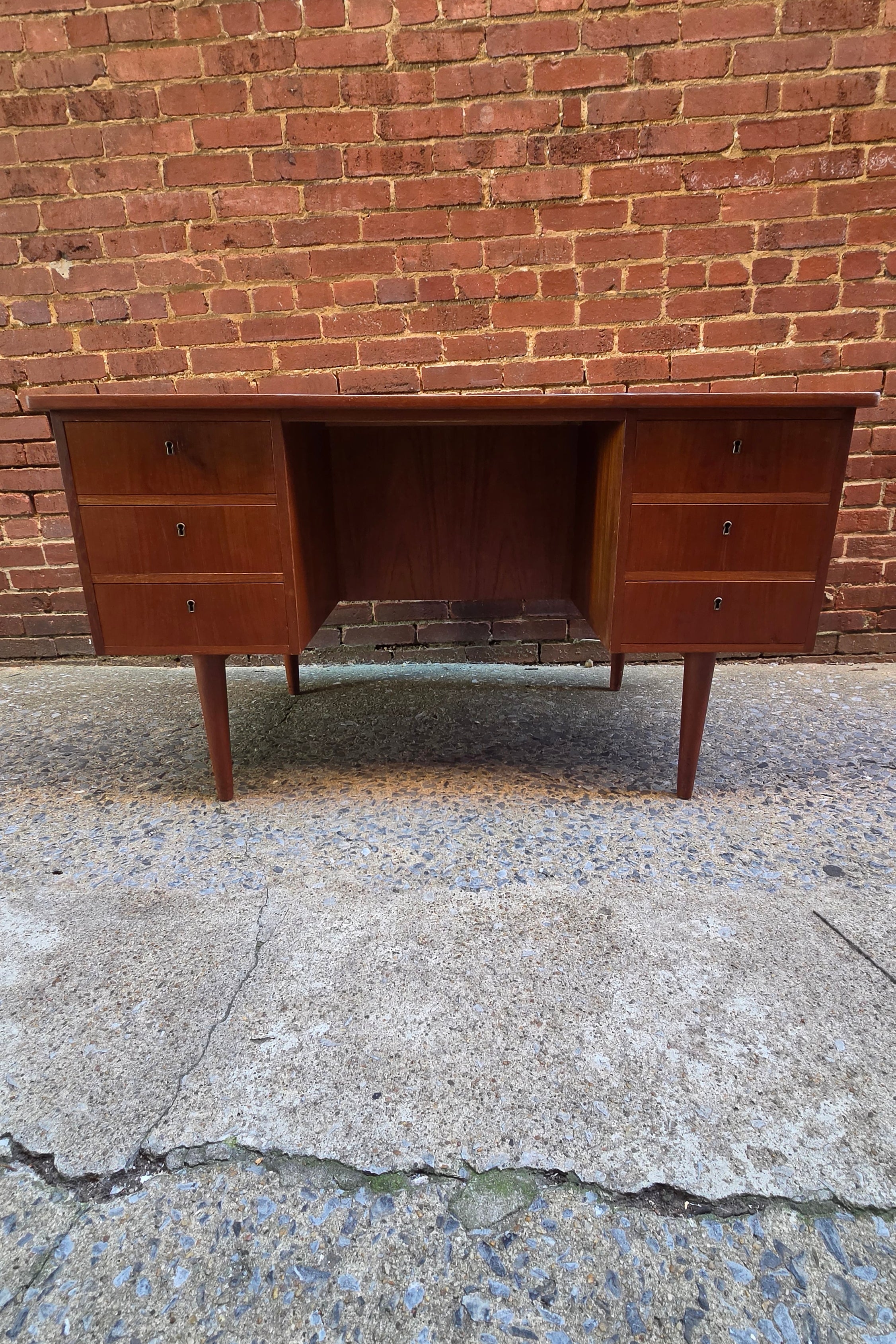 Danish Teak DESK-0526-008
