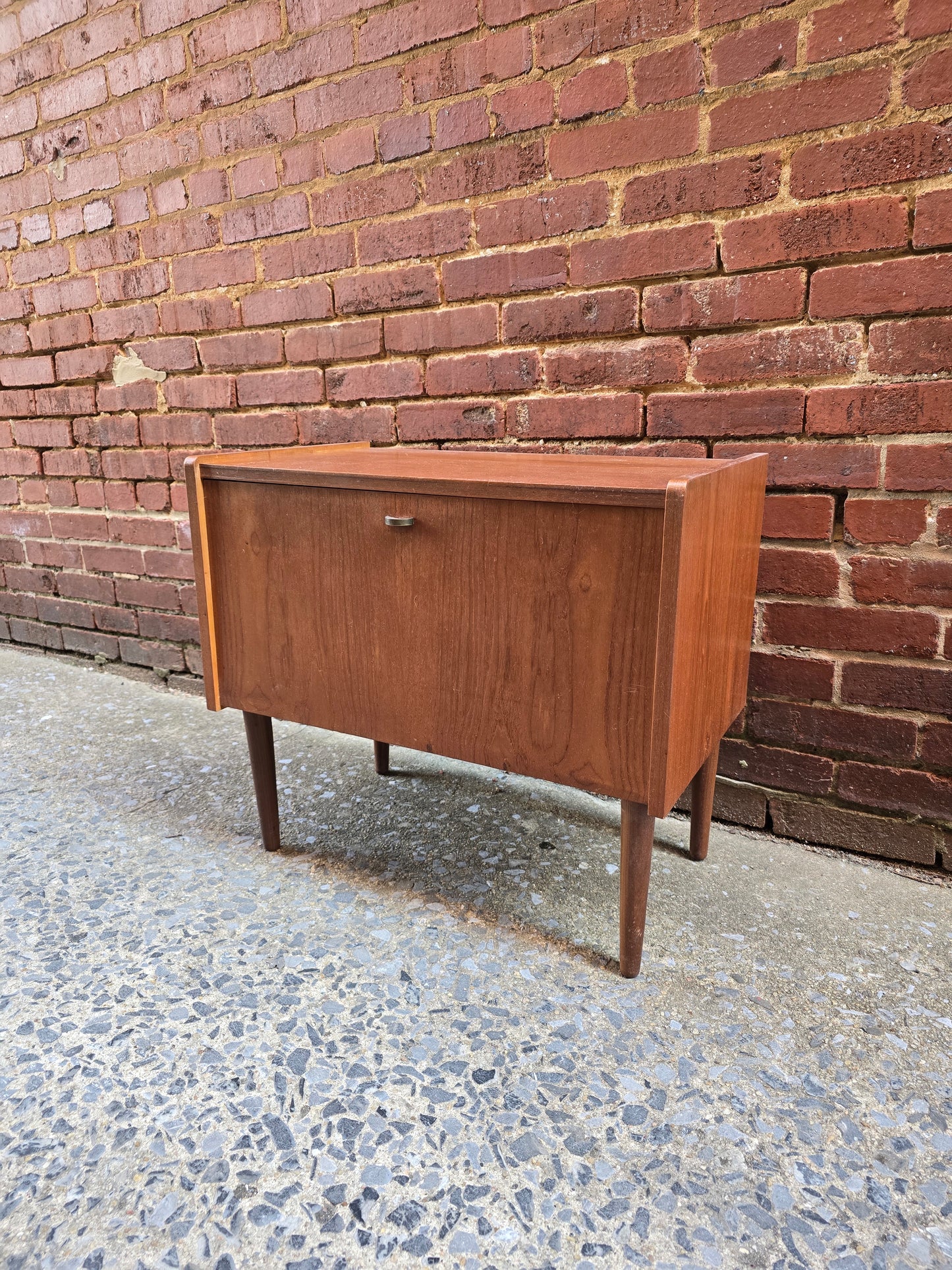 Danish Cabinet 0326004