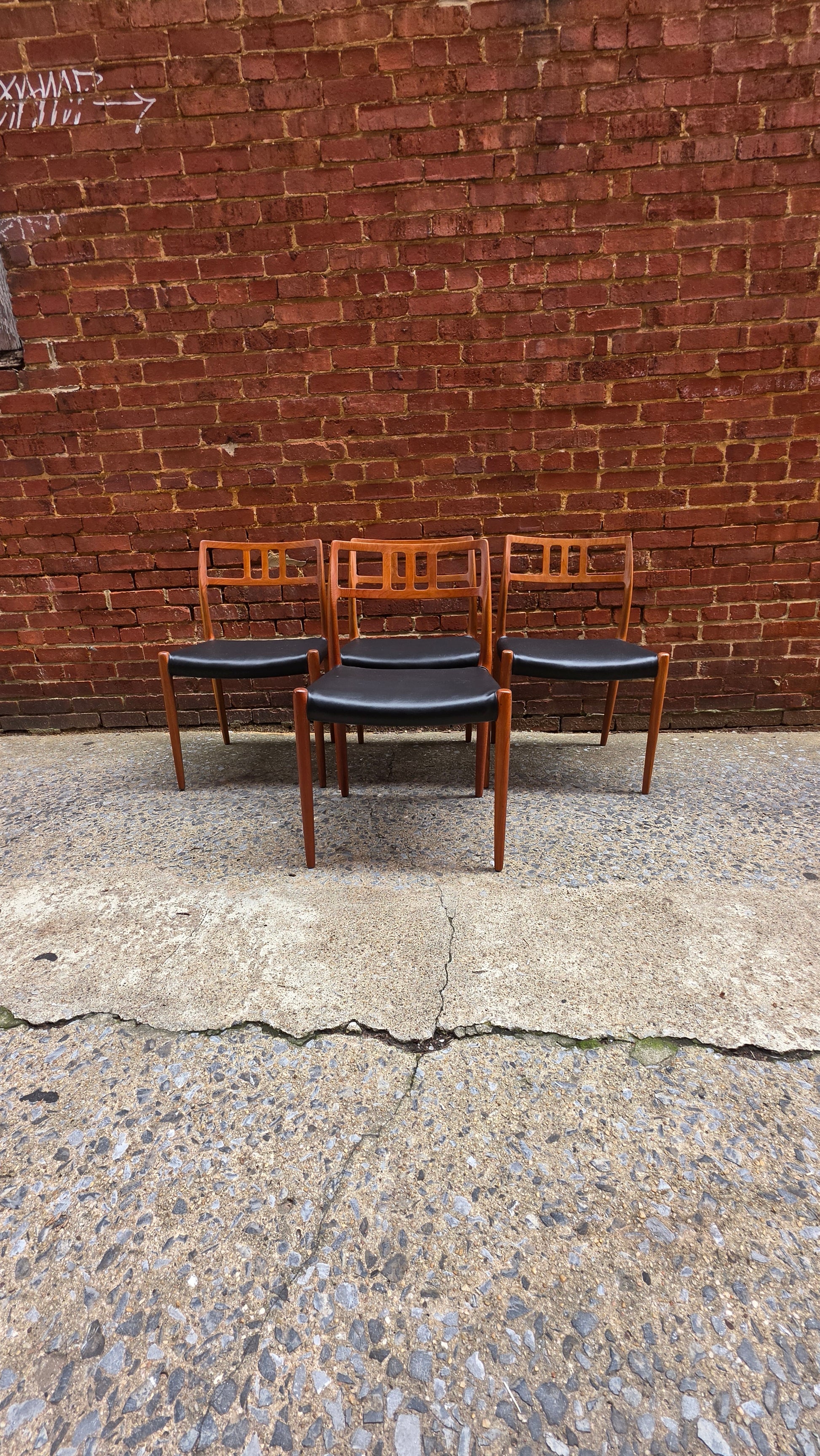 Set of Moller 79 Dining Chairs