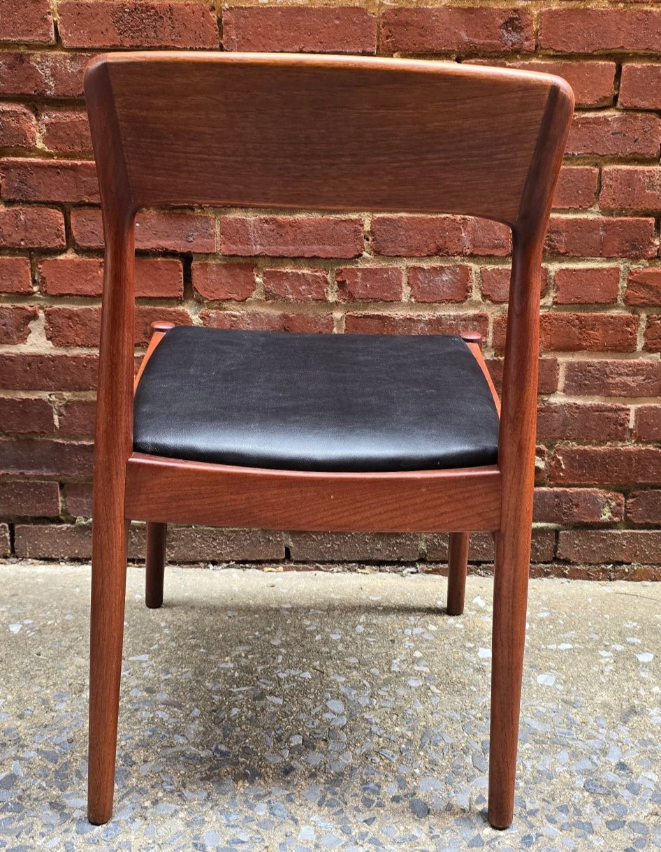 Set of 4 Danish Dining Chairs 712002 - Vintage MC