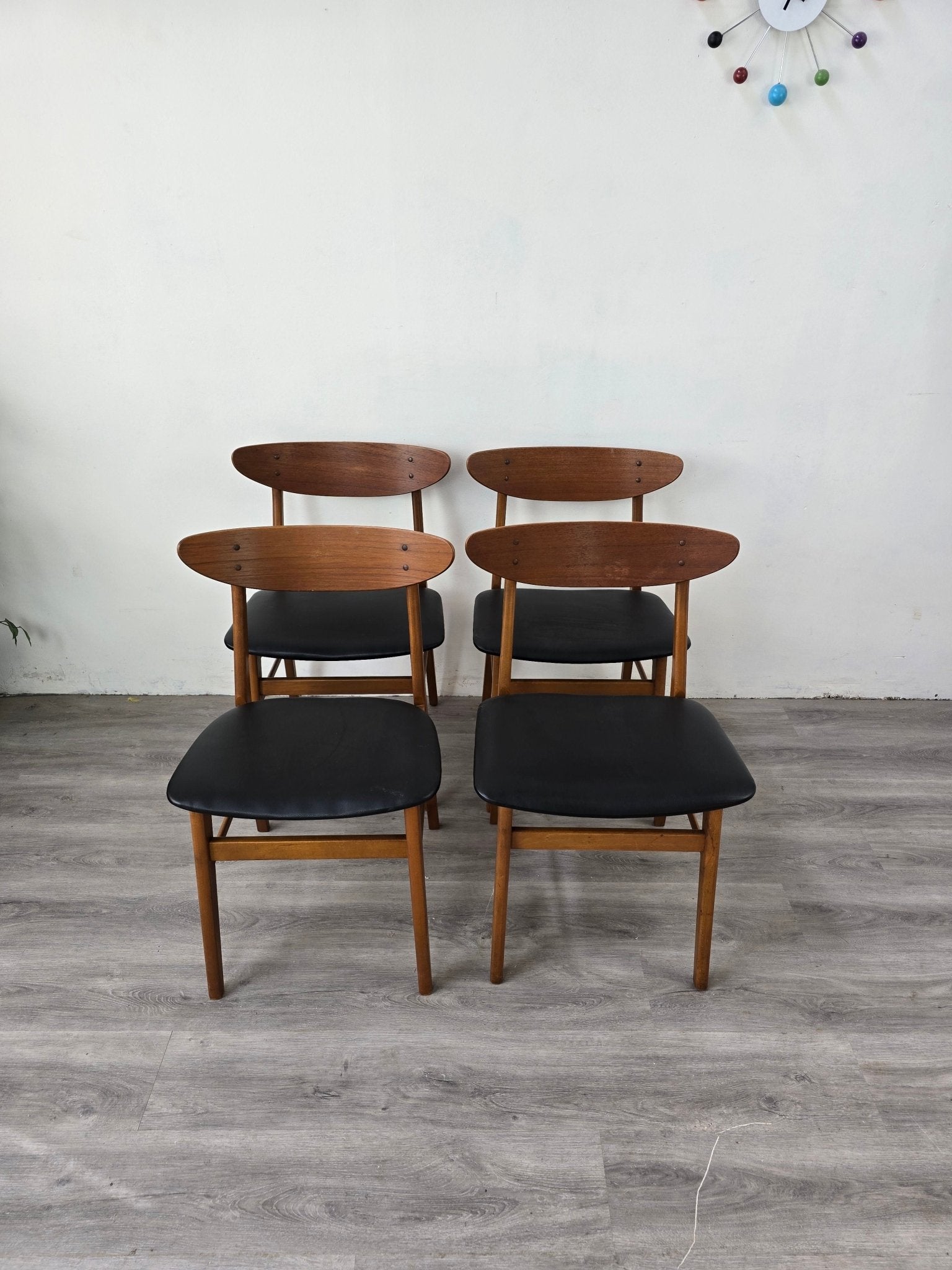 Set of 4 Danish Teak Dining Chairs - Vintage MC