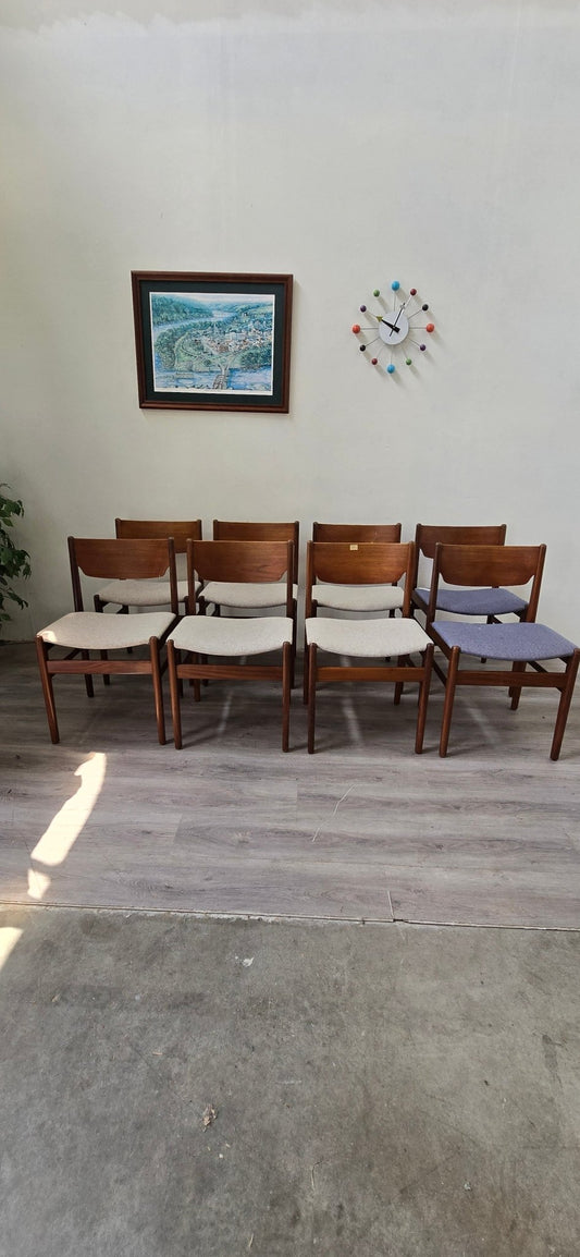 Set of 8 Vintage Teak Dining Chairs - Vintage MC