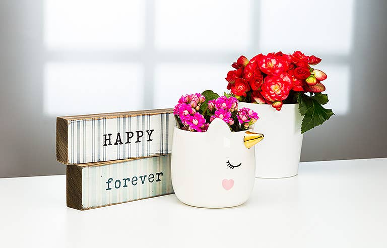 Sm Sleeping Unicorn Planter - 3.5"H - Vintage MC
