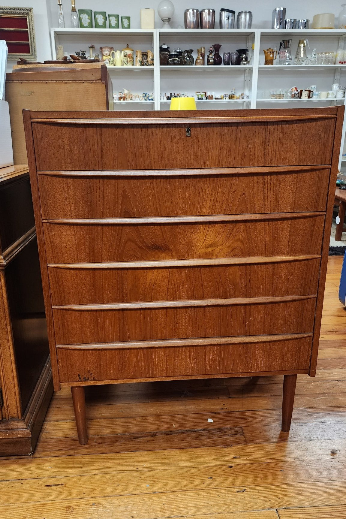 ST0824006 Danish Teak Tall Chest 6 - Drawer - Vintage MC