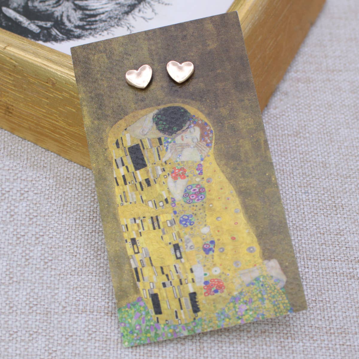 The Kiss Fine Art Gold Heart Earrings - Vintage MC