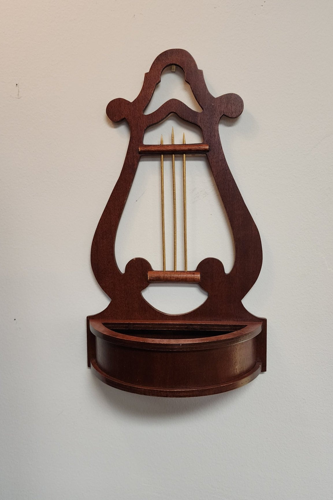 Vintage NOS Catchall Musical Lyre Wall Hanging - Vintage MC