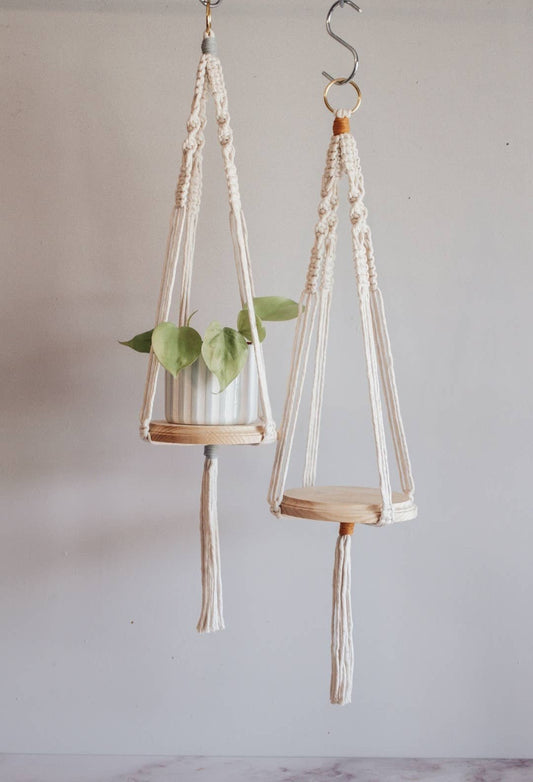 Macrame Shelf Plant Hanger - Vintage MC
