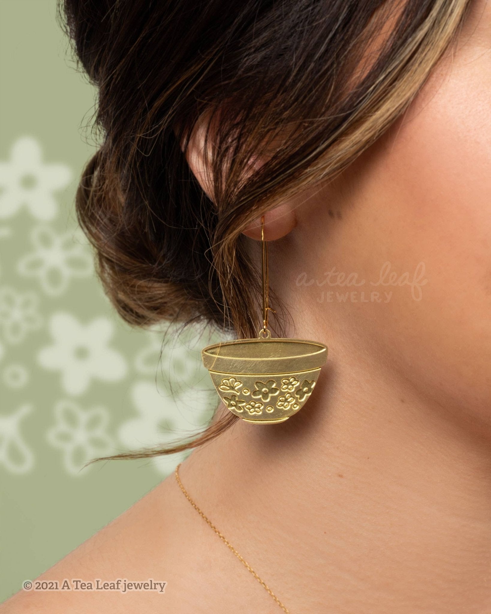 Retro Pyrex Bowl Earrings | Spring Blossom Green Pattern - Vintage MC